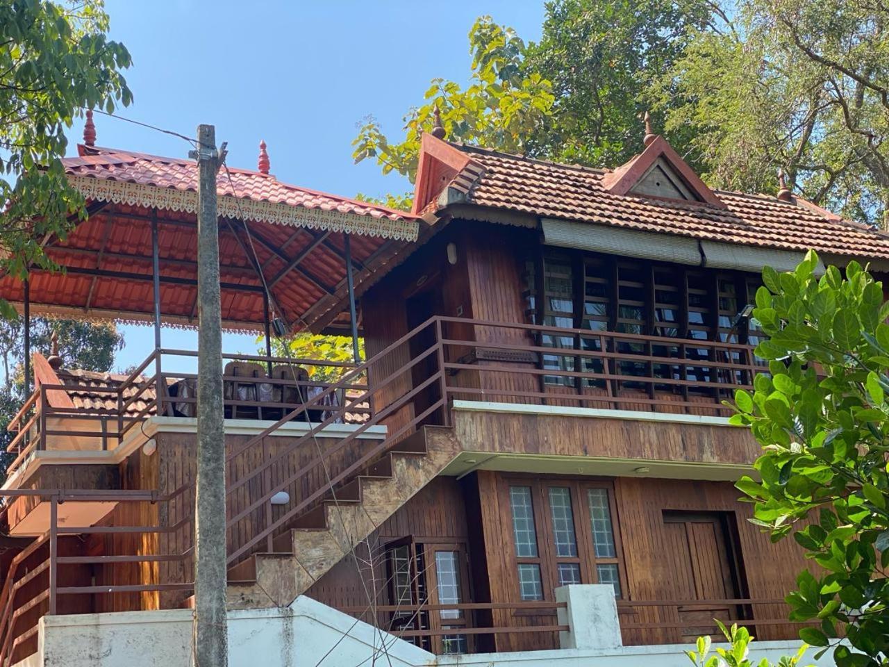 Mayoorapanjaram Neyyattinkara Exterior foto